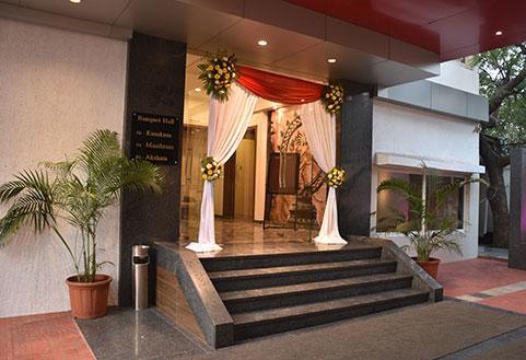 Hotel South Coast Navi Mumbai Exterior photo